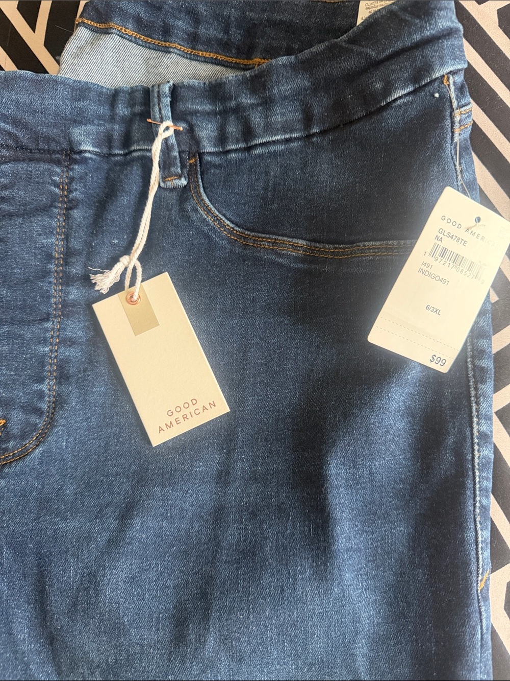 Good American Dark Indigo Stretch Jeggings